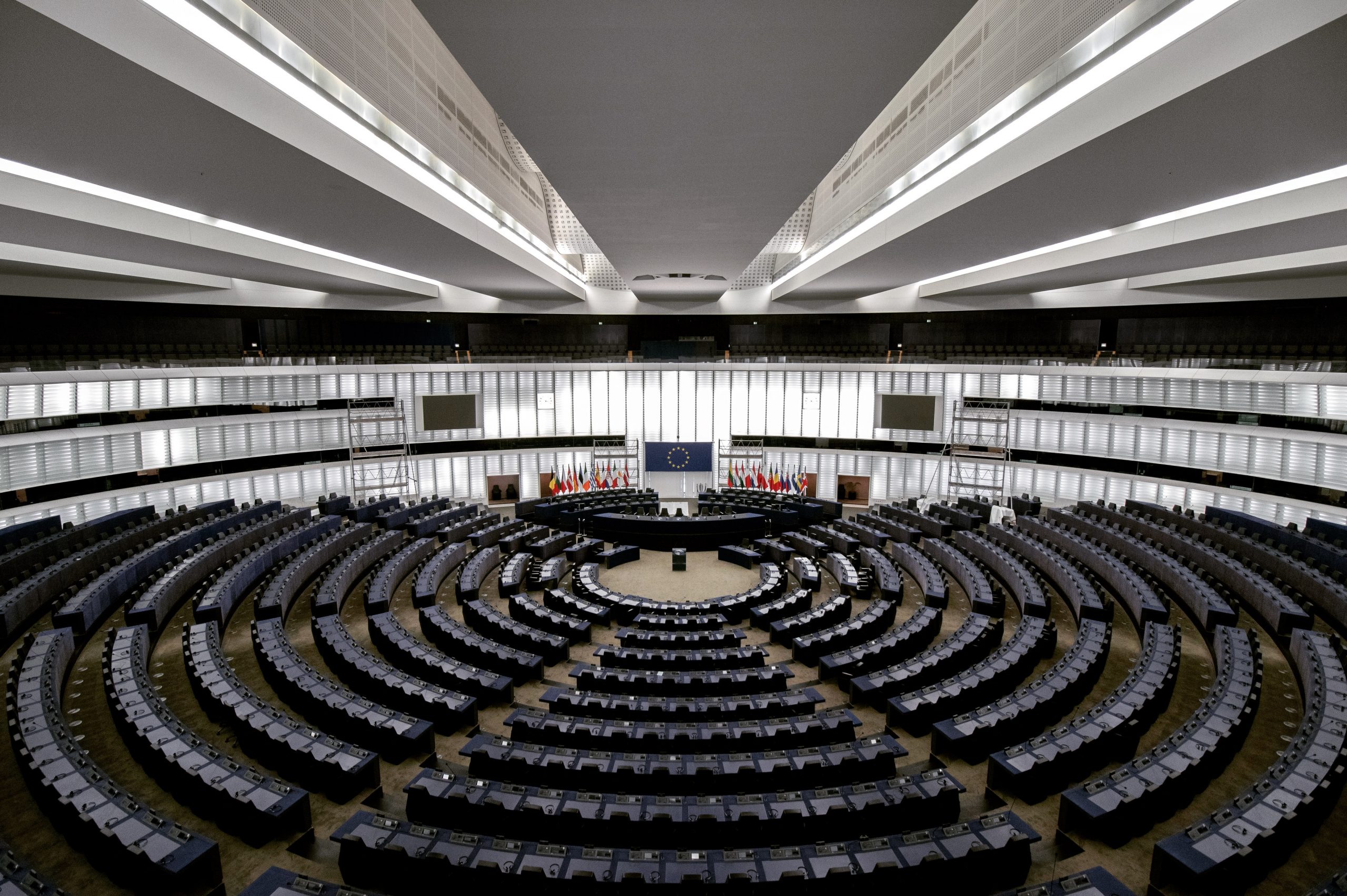 fot. unsplash.com/frederic-koberl, Parlament Europejski